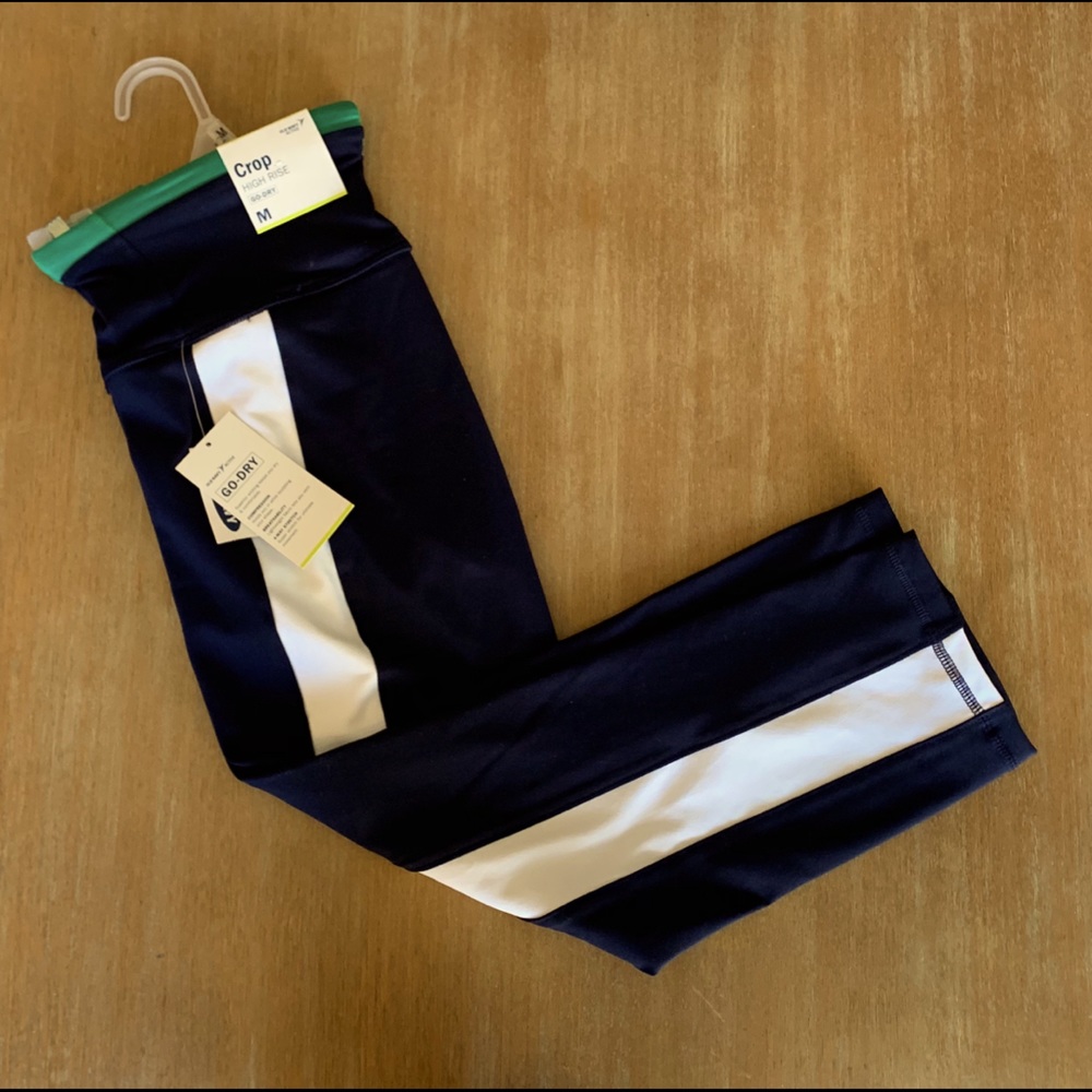Women’s active wear